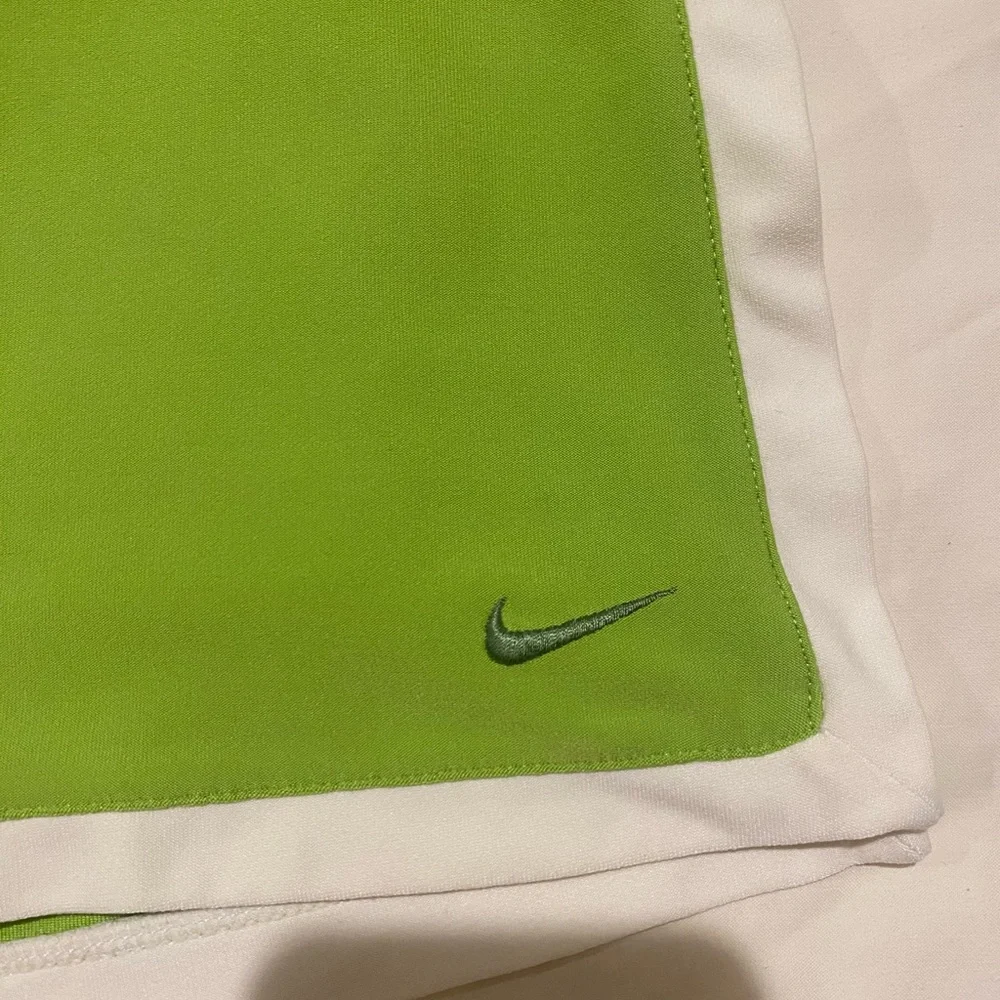 Women’s Lime Green Nike Tennis Skirt Medium
